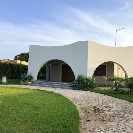 펜션 3 Bedrooms House At Arenella 100 M Away From The With Enclosed Garden And Wifi